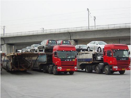 北京到本溪托运汽车700公里多少钱_